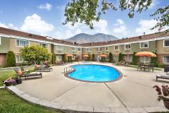 Outdoor Seasonal Pool/Spa