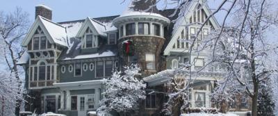 Holiday Home Tour Historian