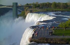 Niagara Falls (credit: Darren McGee, NYS Dept. of Economic Development)