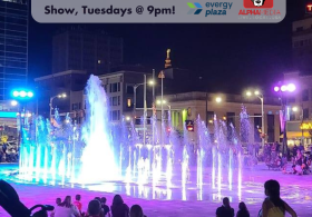 Crossroads Fountain Show