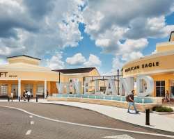 Brunello Cucinelli at Orlando Vineland Premium Outlets® - A Shopping Center  in Orlando, FL - A Simon Property