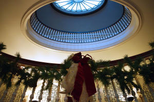 Eastman Museum decorated for the holiday season