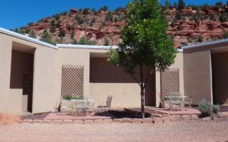Angel Canyon Cabins (Studios)