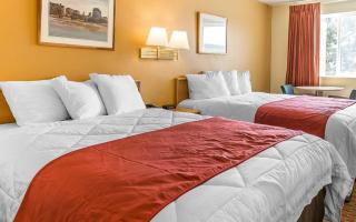 Double Queen Room