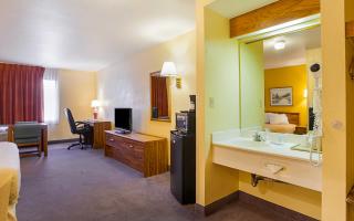 One King Bed Suite