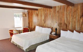 Bryce Canyon Pines Standard Room