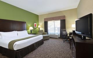 Holiday Inn Richfield Suite 4