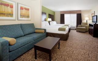 Holiday Inn Richfield Suite 1