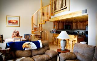 The Lodge at Duck Creek - Eagle's 4