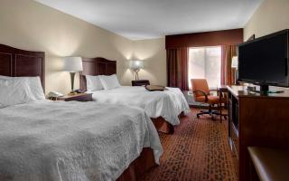 2 Queen Beds Non-smoking