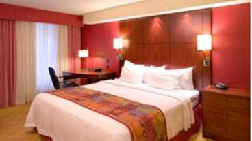 Hotels Near The Mountain America Expo Center