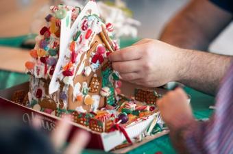 Family Workshop: Gingerbread House Decorating