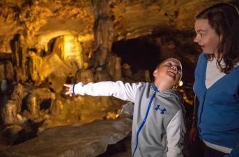 indian-echo-caverns-hummelstown-things-to-do-family-tours