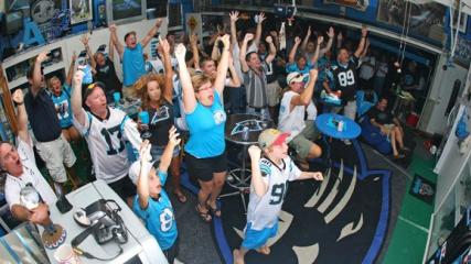 nfl_garage-mahal_580
