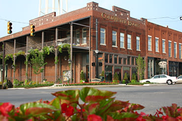 Exterior view of Coldwater Books building in Tuscumbia, AL