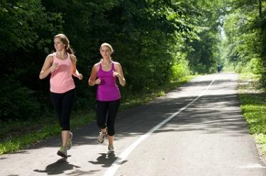Drag Strip Dash Express benefits the B&O Trail.