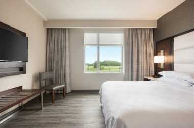 Hotels Near Ruoff Music Center In Noblesville Indiana