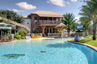 Vacation Rentals Cabins Furnished Homes In New Braunfels