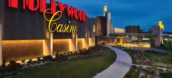 hotels near hollywood casino kansas city