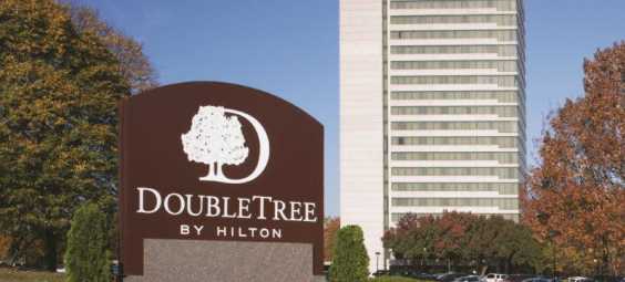 New DoubleTree Hotel Overland Park Exterior