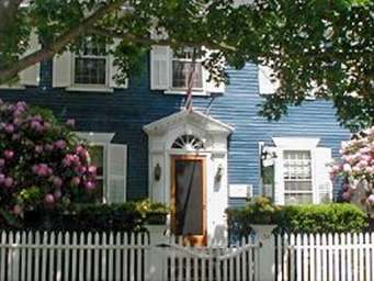 Bristol County Ri Boutiques Coastline Dining History