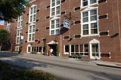 Hampton Inn Downtown Historic Distric