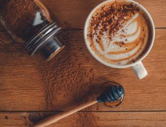 Flavors Bee's Knees latte