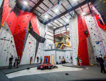 Bliss full wall & climbers