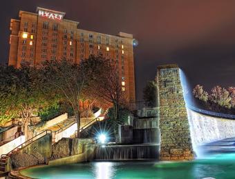 Hyatt Regency - Wichita - Exterior