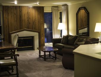 Inn at Tallgrass Living Area Visit Wichita