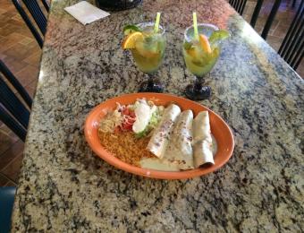 Play Azul Enchilada Dinner