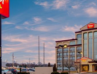 Red Roof Inn Plus Wichita Exterior