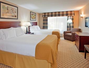 Holiday Inn Exp A/P Queen Visit Wichita