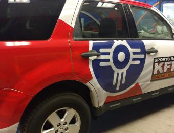 US Logo Lobby-Monitor-107.3 car wrap