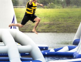 Splash Aqua Park jumping