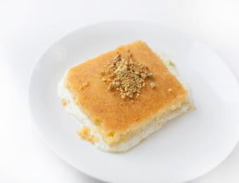 Meddys NE kunafa Visit Wichita