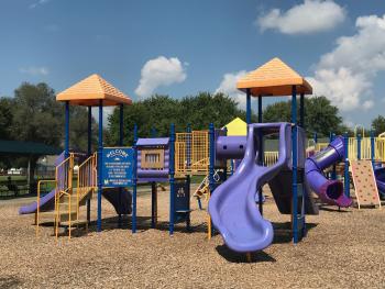 The kiddos will love this large playground at Franklin Park. 