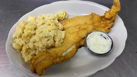 Curb Side Cayuga Open For Business Take Out And Delivery