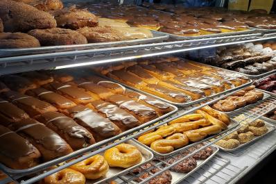 dom donuts