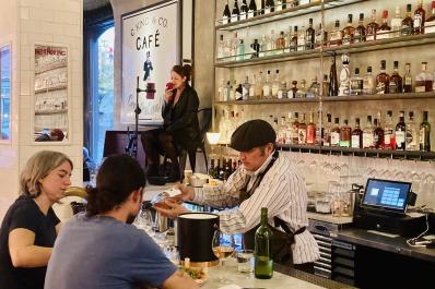 C. KING & CO. CAFE bar