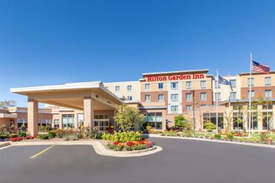 Hilton Garden Inn - Daytime Exterior