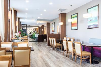 DoubleTree 2022 Restaurant