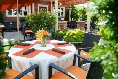 State Street Grill outdoor dining