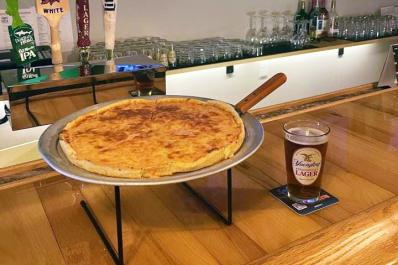 Angie's Pizza