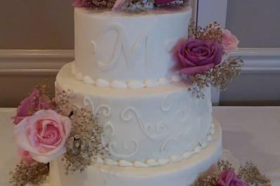 Creative Cakes & Desserts