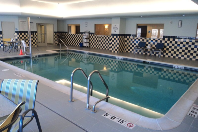 Holiday Inn Express & Suites Pool