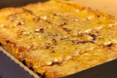 Lou's Pizza