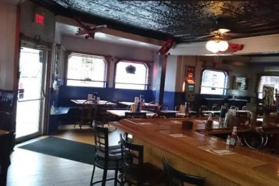 Smiler's Grill & Bar
