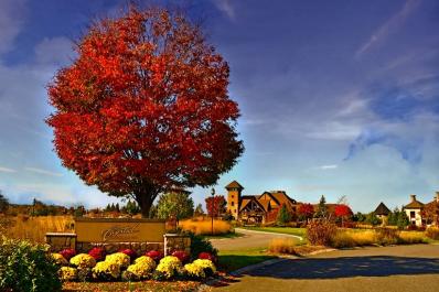Crystal Springs Country Club Fall Entrance