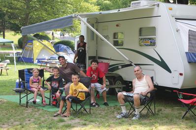 Delaware River Campground RVs